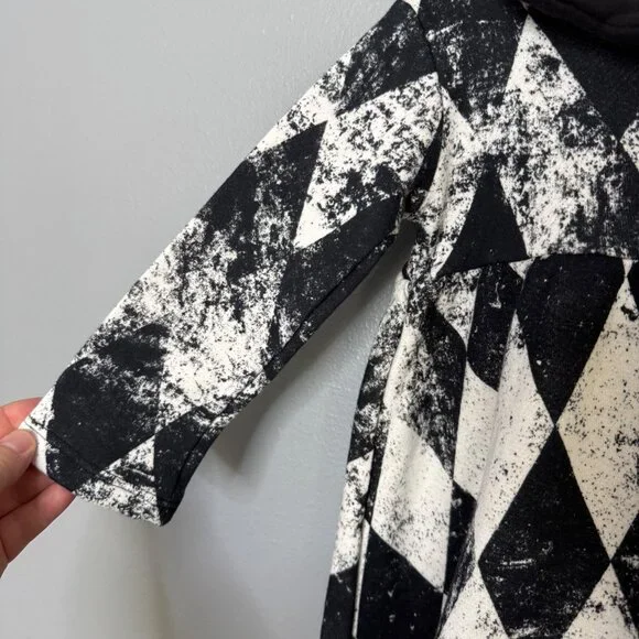 QUINN AND FOX diamond print long sleeve sweatshirt dress size 2/3 years - Picture 2 of 7